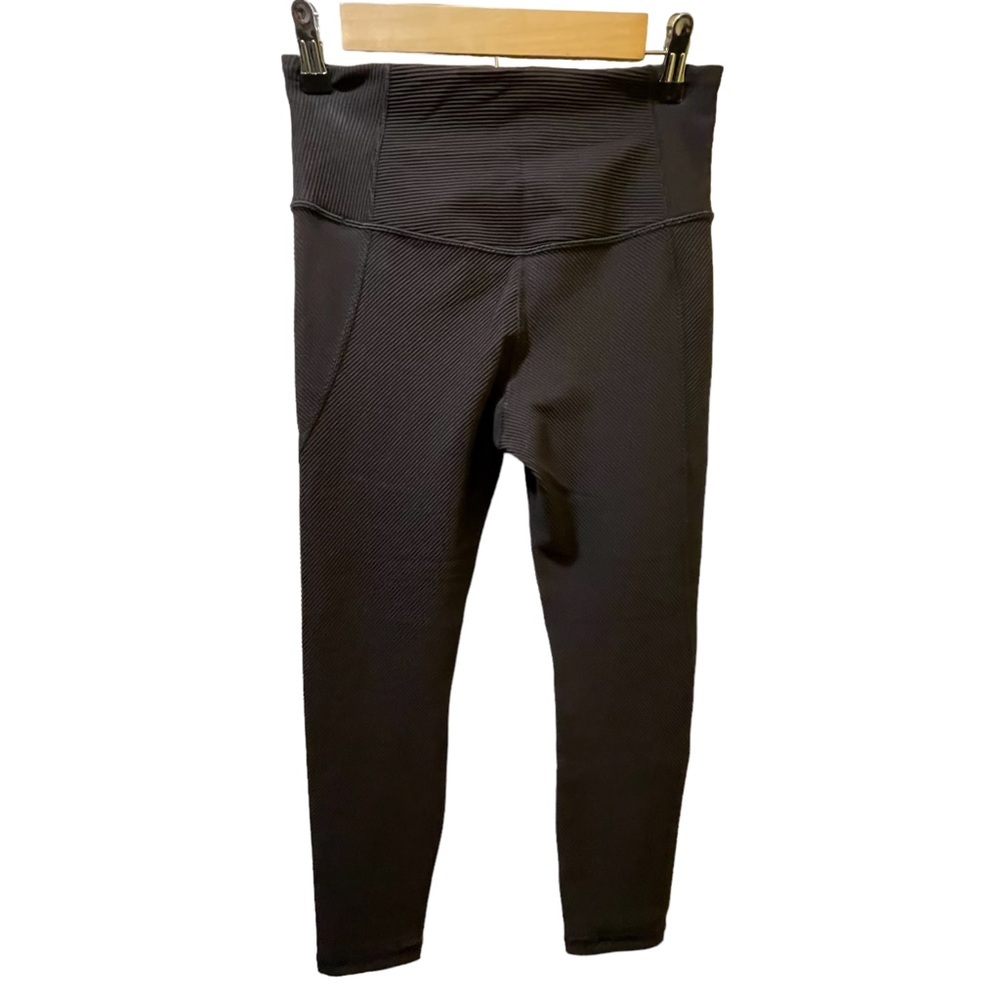ATHLETA SYNERGY‎ RIB 7/8 TIGHT Size Med Petite - Picture 5 of 10